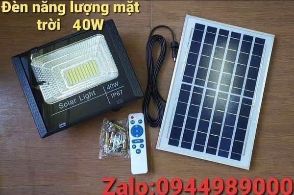 den-nang-luong-mat-troi-solar-light-ip67-50w-tam-pin-18-8cm-x-22cm