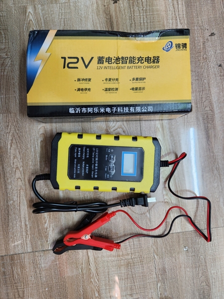 sac-ac-quy-cam-tay-tu-ngat-12v-co-cai-dat-thoi-gian-gia-1-tang-2