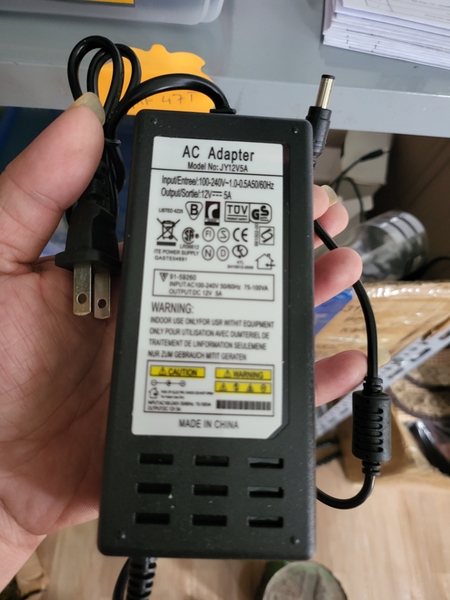 nguon-adapter-12v-5a