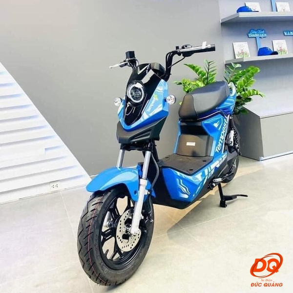 7 điều cần biết về ắc quy xe điện