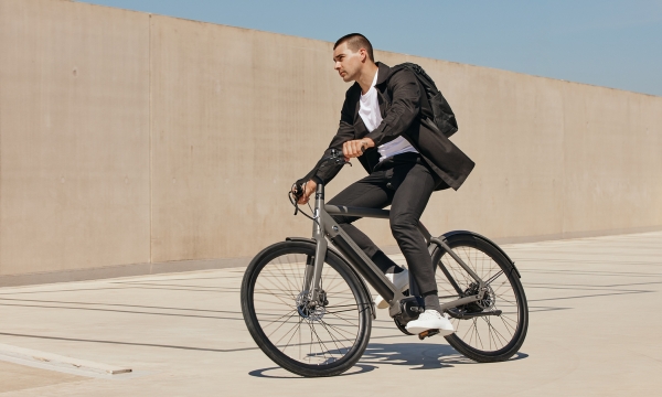 XE ĐẠP ĐIỆN PHONG CÁCH CỔ ĐIỂN GIÁ 2.800 USD