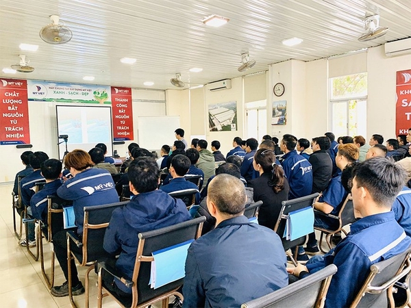 MỸ VIỆT ĐÀO TẠO AN TOÀN LAO ĐỘNG CHO CÁN BỘ CÔNG NHÂN VIÊN