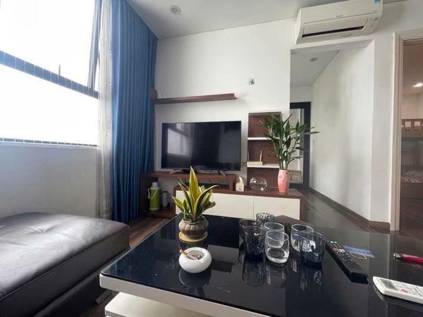 Cho thuê nhanh căn hộ 2 ngủ đầy đủ nội thất Ecocity KĐT Việt Hưng. Giá chỉ 9tr/tháng