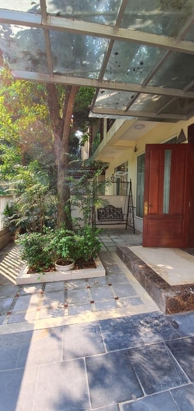 CHO THUÊ BIỆT THỰ VIỆT HƯNG, LONG BIÊN 160M² XÂY DỰNG 3 TẦNG PHÙ HỢP THUÊ ĐỂ Ở, LÀM VĂN PHÒNG, LỚP HỌC, CÔNG TY.