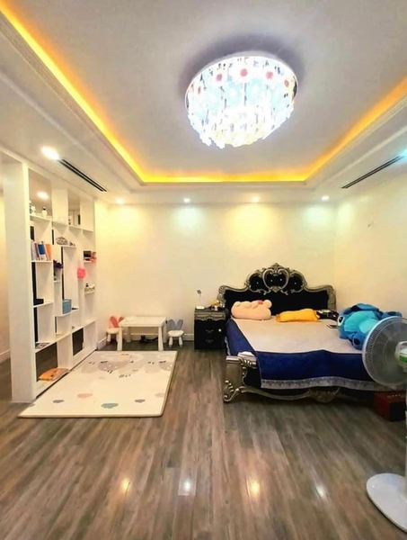 CHO THUÊ BIỆT THỰ VIỆT HƯNG, LONG BIÊN 180M² XÂY DỰNG 3 TẦNG PHÙ HỢP THUÊ ĐỂ Ở, LÀM VĂN PHÒNG, LỚP HỌC, CÔNG TY. GIÁ CHỈ 35tr/tháng