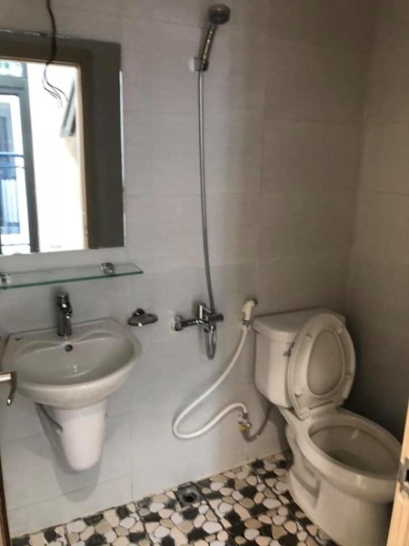 Cho thuê căn hộ chung cư 54m2 tòa Ruby3 Phúc Lợi, 2 ngủ giá chỉ 5tr/tháng. Lh: 0961910403