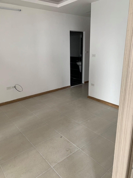 Cho thuê căn hộ chung cư 54m2 tòa Ruby3 Phúc Lợi, 2 ngủ giá chỉ 5tr/tháng. Lh: 0961910403