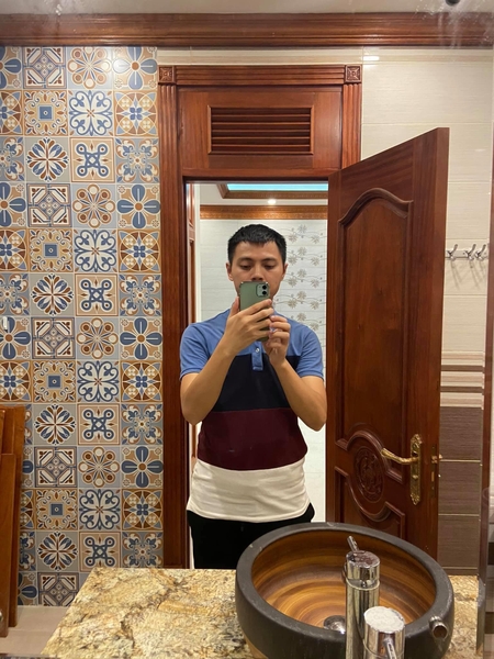 Bán Biệt thự song lập BT5 - Khu đô thi Việt Hưng, Long Biên đã hoàn thiện. Liên hệ Mr Nam: 0963892968.
