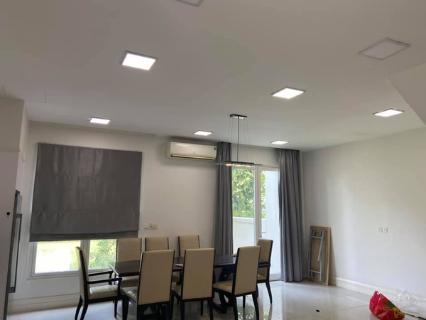 Cho thuê biệt thự Sài Đồng Vinhome Riverside full nội thất liên hệ Mr Nam 0948572567