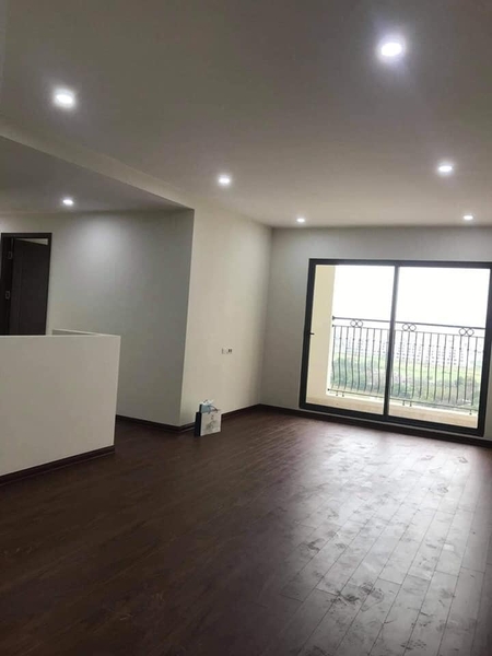 Cho thuê căn hộ 3PN đầy đủ nội thất cơ bản gắn tường, 84m2, ngay tại Homeland Ha Noi, Liên hệ: Mr.Nhất - 0962345219