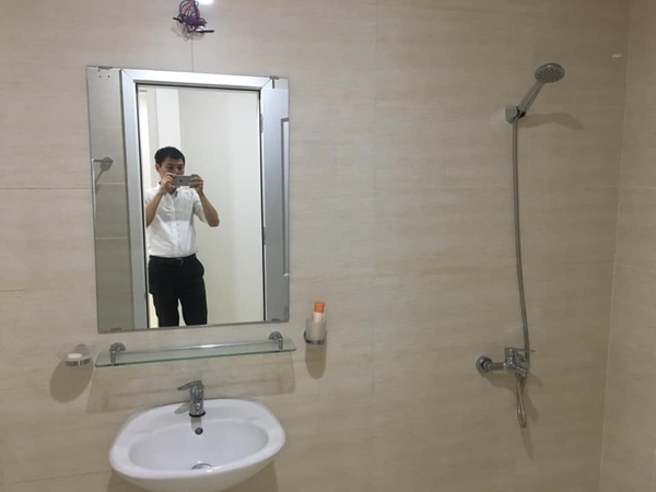 Cho thuê chung cư Ecohome Phúc Lợi căn 68m2 hoàn thiện nội thất cơ bản giá rẻ. Liên hệ Mr Nam: 0963 892 968.