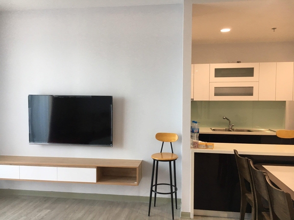Cho thuê căn hộ 3 phòng ngủ full đồ tại chung cư One 18 Ngọc Lâm, Long Biên. S: 120m2. Giá: 14tr. Lh: 0988624374.