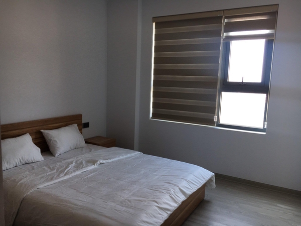 Cho thuê căn hộ 3 phòng ngủ full đồ tại chung cư One 18 Ngọc Lâm, Long Biên. S: 120m2. Giá: 14tr. Lh: 0988624374.