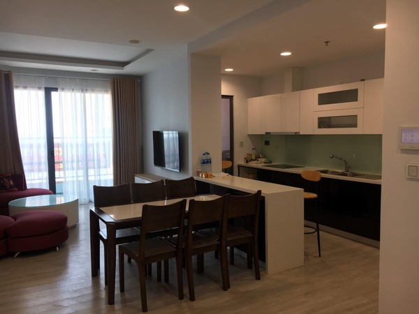 Cho thuê căn hộ 3 phòng ngủ full đồ tại chung cư One 18 Ngọc Lâm, Long Biên. S: 120m2. Giá: 14tr. Lh: 0988624374.
