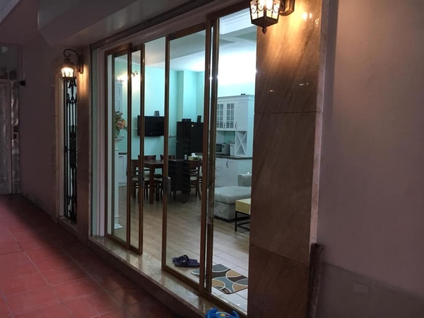 Cho thuê nhà 4 tầng full đồ ngõ 67 Nguyễn văn Cừ, Ngọc Lâm. 50m.Giá: 7 triệu/tháng. Lh: 0984.373.362