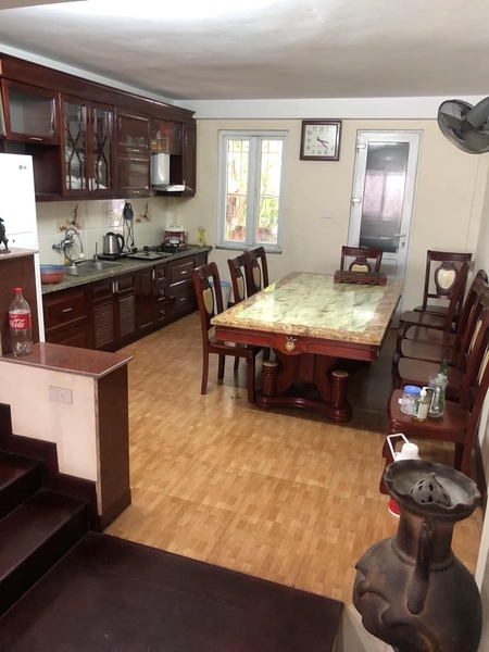 Cho thuê nhà nguyên căn full nội thất tại Ngọc Thuỵ, Long Biên. 50m2.giá 15tr/tháng. Lh:0328769990