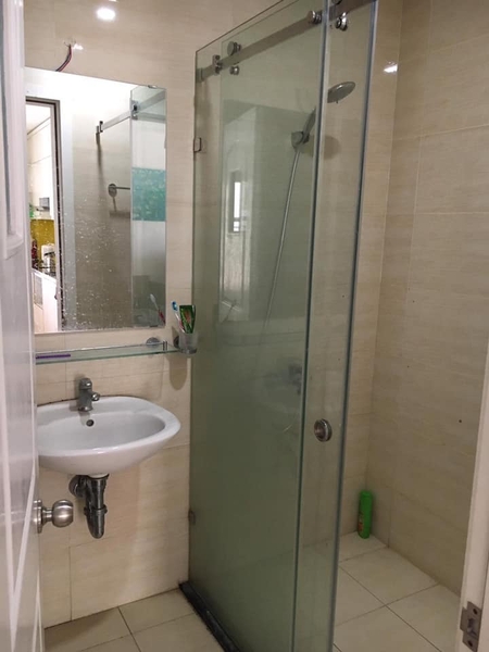 Cho thuê chung cư Ecohome Phúc Lợi 3 phòng ngủ đã hoàn thiện nội thất cơ bản giá cực ưu đãi. Liên hệ Mr Hiếu: 0986837936.