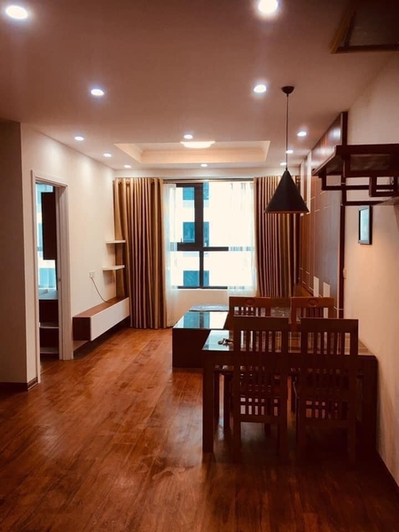 Cho thuê căn hộ Valencia Việt Hưng, Long Biên, full nội thất, DT: 70m2, giá 9tr/th LH: 035475111