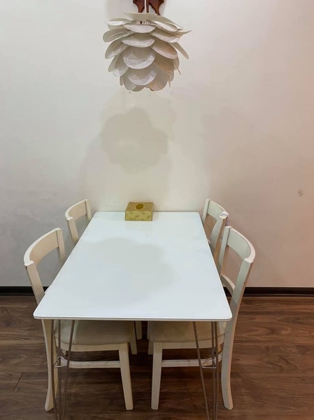 Cho thuê căn hộ Full đồ đẹp tại Giang Biên. S:70m2. Full nội thất. Giá 6 triệu. LH: 0382945771
