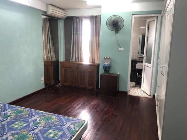 Cho thuê nhà nguyên căn full nội thất tại Ngọc Thuỵ, Long Biên. 50m2.giá 15tr/tháng. Lh:0328769990