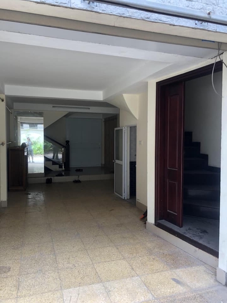 Cho thuê nhà nguyên căn full nội thất tại Ngọc Thuỵ, Long Biên. 50m2.giá 15tr/tháng. Lh:0328769990