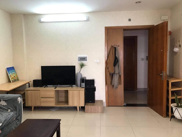 Cho thuê chung cư Himlam đầy đủ nội thất mới đẹp 2 phòng ngủ chỉ 7,5 triệu/ tháng. Liên hệ Mr Vương 0948416000.