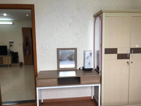 Cho thuê chung cư Himlam đầy đủ nội thất mới đẹp 2 phòng ngủ chỉ 7,5 triệu/ tháng. Liên hệ Mr Vương 0948416000.
