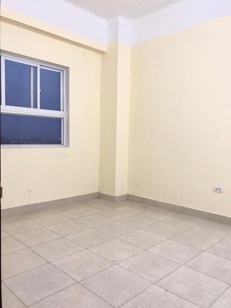 Cần cho thuê chung cư thạch bàn đã có nội thất cơ bản giá chỉ 5 triệu/ tháng. Liên hệ Mr Hùng: 0984373362.