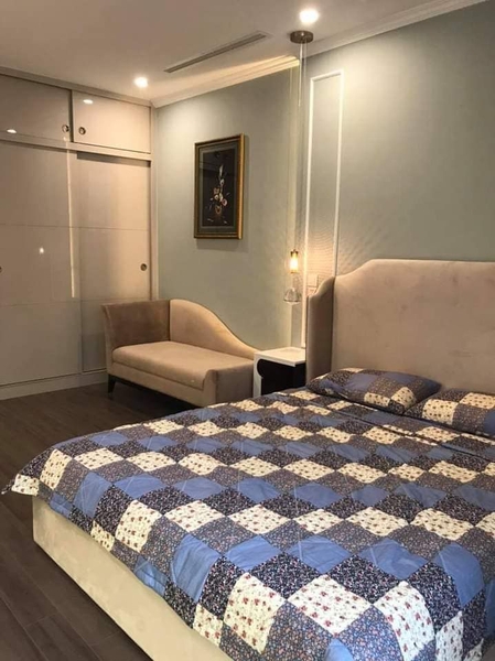 Cho thuê chung cư cao cấp 01 phòng ngủ Vinhome Symphony full nội thất cực đẹp. Liên hệ 0984373362 ( Mr Hùng )