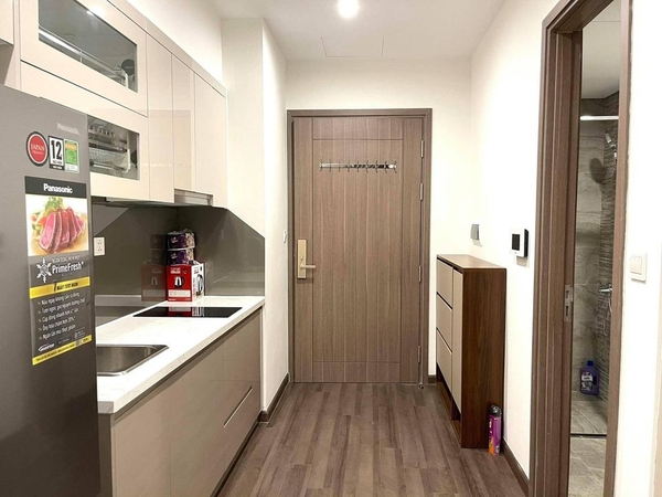 Cho thuê chung cư cao cấp 01 phòng ngủ Vinhome Symphony full nội thất cực đẹp. Liên hệ 0358869668 ( Mr Điệp ).