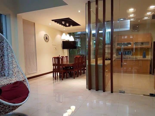 Quỹ căn Biệt Thự Cho thuê tại KĐT Việt Hưng, Long Biên. Diện tích từ 180m2. Giá : 25-30tr/tháng. Lh: 0963.892.968