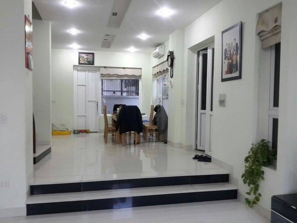 CHO THUÊ BIỆT THỰ VIỆT HƯNG, LONG BIÊN 160M² XÂY DỰNG 3 TẦNG PHÙ HỢP THUÊ Ở, LÀM VĂN PHÒNG, LỚP HỌC.