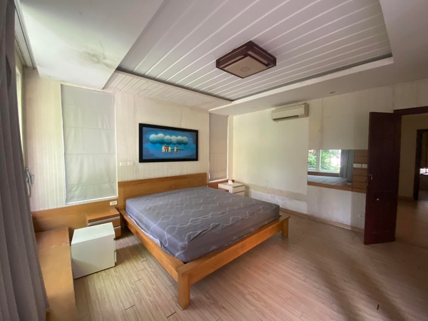 Cho thuê biệt thự Palm Garden full đồ tại KĐT Việt Hưng, Long Biên. S: 160m2. Giá: 30tr/tháng. LH: 0963892968.