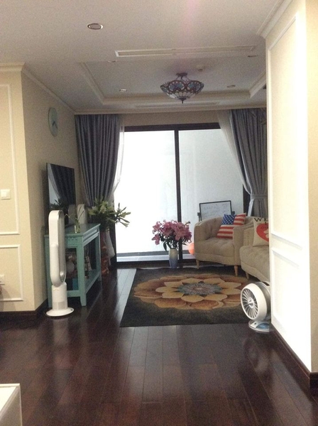 Cho thuê chung cư full đồ HC Golden City Bồ Đề Long Biên, 72m. Giá: 12 triệu. Lh: 0961910403