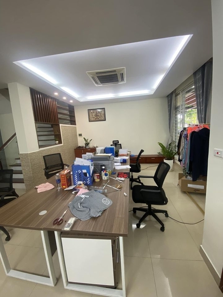 Cho thuê biệt thự Việt Hưng, Long Biên, 160m2, 23tr/tháng. LH: 0389 544 873.