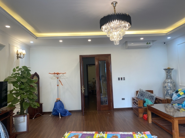 CHO THUÊ BIỆT THỰ VIỆT HƯNG, LONG BIÊN 160M² XÂY DỰNG 3 TẦNG PHÙ HỢP THUÊ ĐỂ Ở, LÀM VĂN PHÒNG, LỚP HỌC, CÔNG TY. GIÁ CHỈ 23tr/tháng