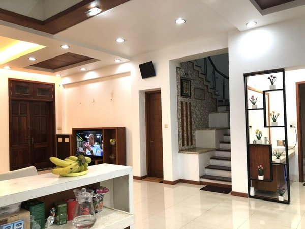 CHO THUÊ BIỆT THỰ VIỆT HƯNG, LONG BIÊN 200M² XÂY DỰNG 3 TẦNG PHÙ HỢP THUÊ ĐỂ Ở, LÀM VĂN PHÒNG, LỚP HỌC, CÔNG TY.