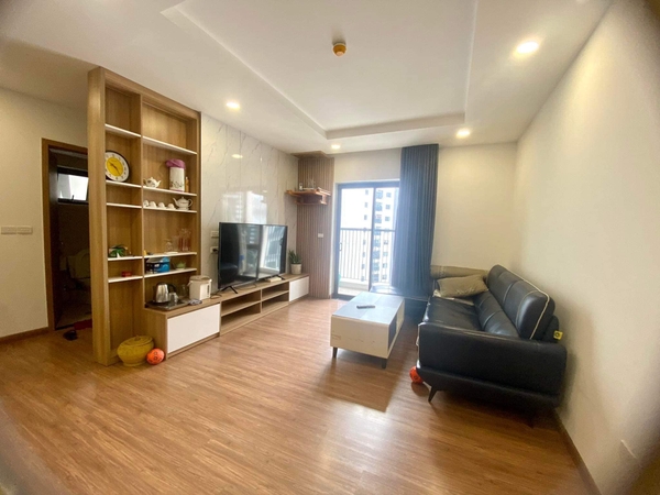 Cho thuê chung cư 3 ngủ full đồ, vào ở được ngay tại Le Grand Jardin Sài Đồng, LH 0961910403