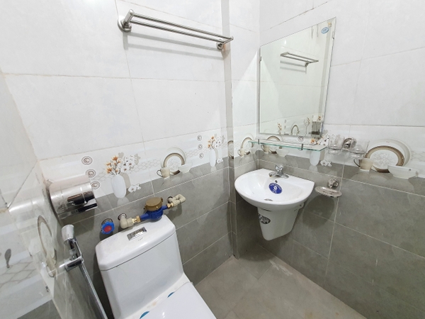 Chung cư mini Nguyễn Văn Cừ, Long Biên. 3.8tr/tháng LH: 0949993596