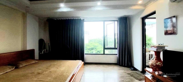 CHO THUÊ BIỆT THỰ VIỆT HƯNG, LONG BIÊN 110M² XÂY DỰNG 5 TẦNG PHÙ HỢP THUÊ LÀM QUÁN CAFÉ, VĂN PHÒNG, LỚP HỌC, CÔNG TY.