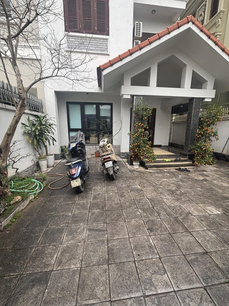 CHO THUÊ BIỆT THỰ VIỆT HƯNG, LONG BIÊN 200M² XÂY DỰNG 3 TẦNG PHÙ HỢP THUÊ ĐỂ Ở, LÀM VĂN PHÒNG, LỚP HỌC, CÔNG TY.