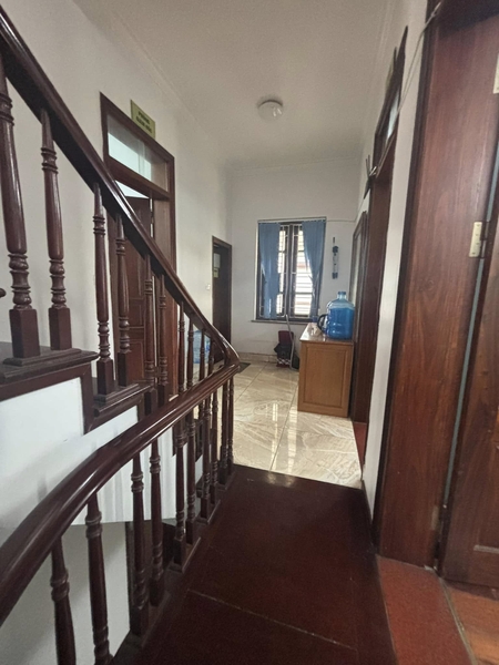 CHO THUÊ BIỆT THỰ VIỆT HƯNG, LONG BIÊN 200M² XÂY DỰNG 3 TẦNG PHÙ HỢP THUÊ ĐỂ Ở, LÀM VĂN PHÒNG, LỚP HỌC, CÔNG TY.