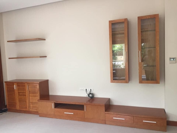 CHO THUÊ BIỆT THỰ VIỆT HƯNG, LONG BIÊN 170M² XÂY DỰNG 3 TẦNG PHÙ HỢP THUÊ Ở VÀ LÀM VĂN PHÒNG.