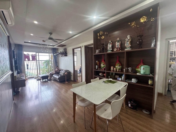 HƠN 4TỶ - CĂN 3PN SÁT VÁCH VINHOMES – TẶNG FULL NỘI THẤT!