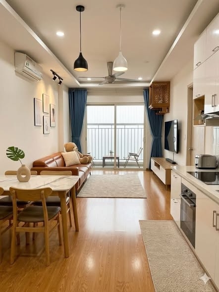 Cần bán nhanh căn hộ giá siêu tốt chung cư tại Ecohome Phúc Lợi, Long Biên, Hà Nội. Liên hệ : 0981716196