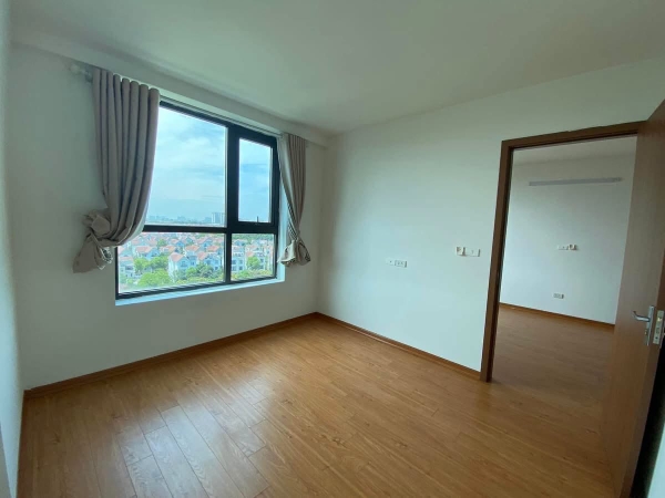 Giá 4,55 Tỷ căn hộ 2N toà VALENCIA GARDEN – Việt Hưng. Liên hệ: Em Hùng 0971902576