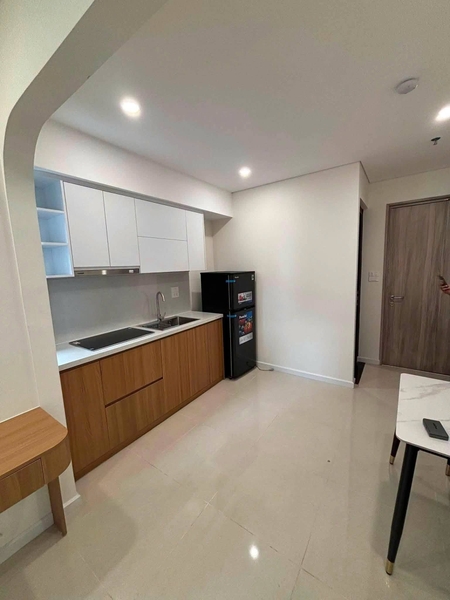 Cho thuê căn hộ chung cư mini Ngọc Lâm-Long Biên. LH e Huyền 0969.237.455
