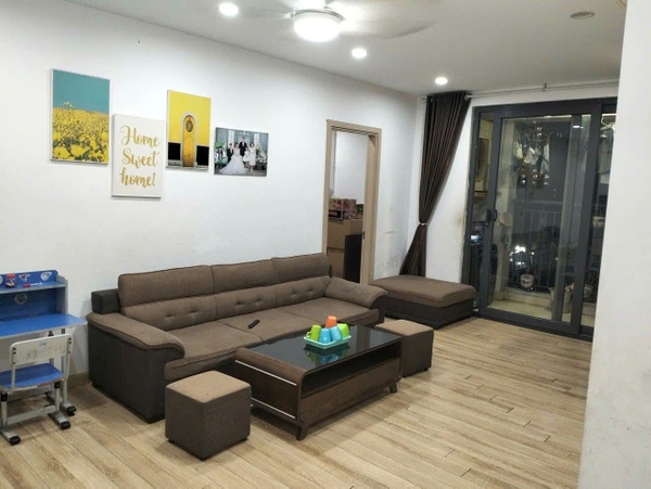 Cho thuê căn hộ chung cư Toà No08 Giang Biên KĐT Việt Hưng-Long Biên. LH: 0969237455