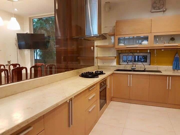 Quỹ căn Biệt Thự Cho thuê tại KĐT Việt Hưng, Long Biên. Diện tích từ 180m2. Giá : 25-30tr/tháng. Lh: 0963.892.968
