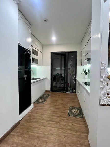 Cần bán gấp căn Chung Cư Jadin - View đẹp- Tầng đẹp. 83m2 có 3 ngủ,2 vệ sinh